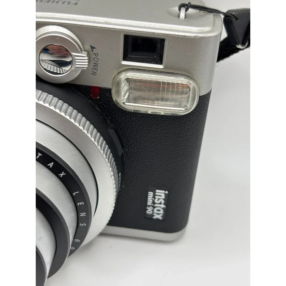 Fujifilm Instax Mini 90 Neo Classic Instant Film Camera with 1 Battery Black